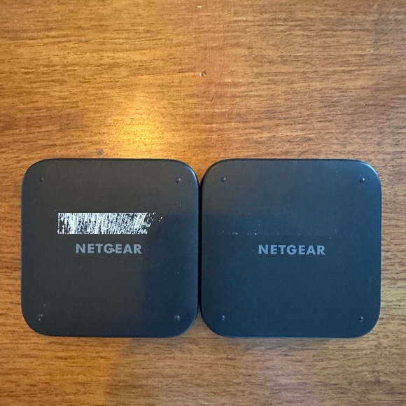 Netgear Mobile WiFi Hotspot - Picture 6 of 8